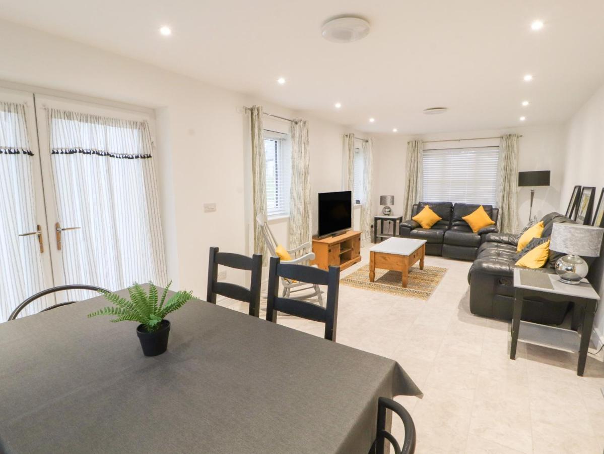 Beckside House Villa Кокърмаут Екстериор снимка